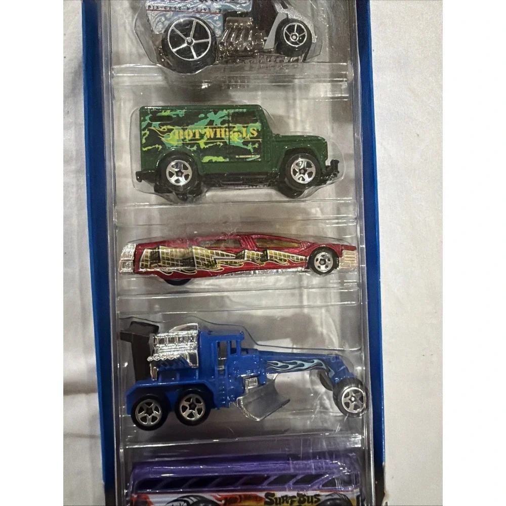 VINTAGE 2006 HOT WHEELS 